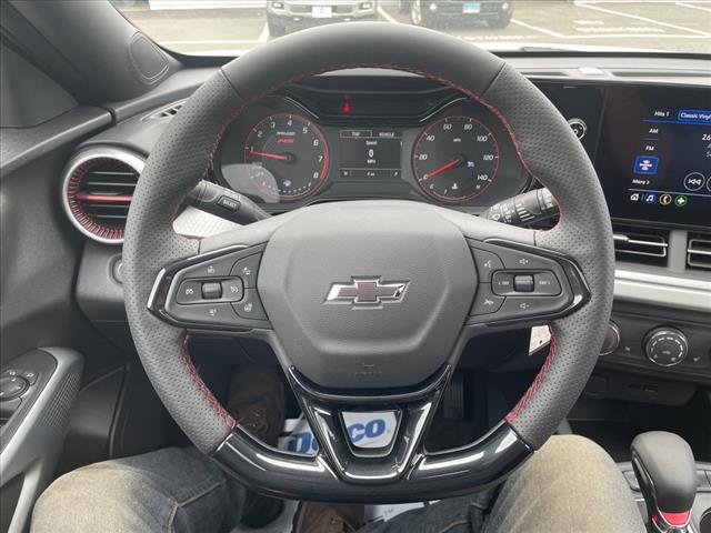 2025 Chevrolet Trax RS