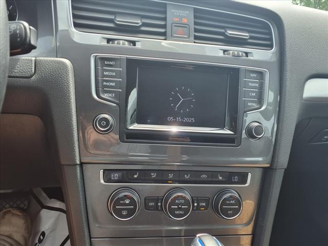 2015 Volkswagen e-Golf Limited Edition