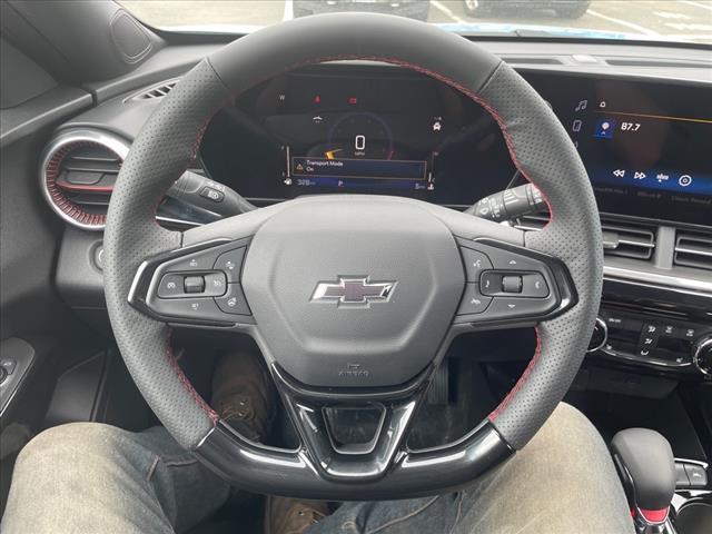 2025 Chevrolet Trax RS