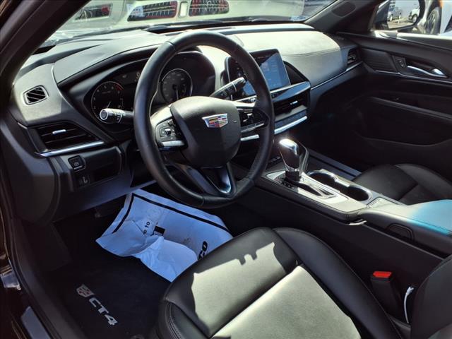 2023 Cadillac CT4 Luxury