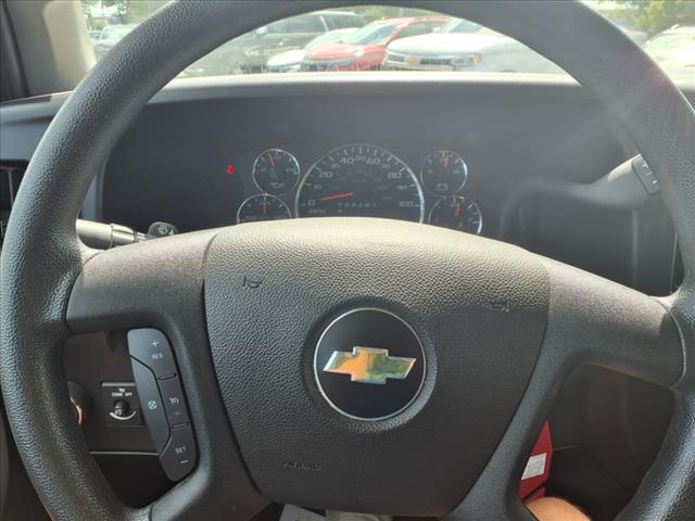 2023 Chevrolet Express 2500