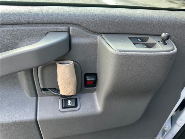 2025 Chevrolet Express 2500