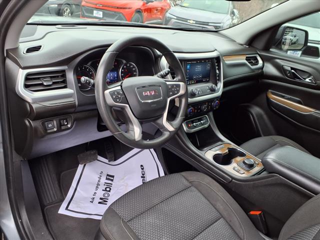 2022 GMC Acadia SLE