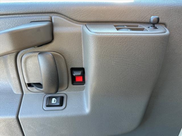 2024 Chevrolet Express 2500