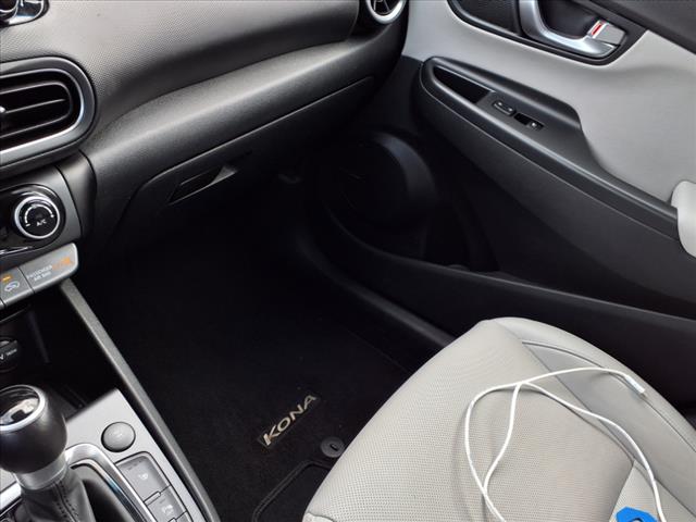 2022 Hyundai KONA Limited