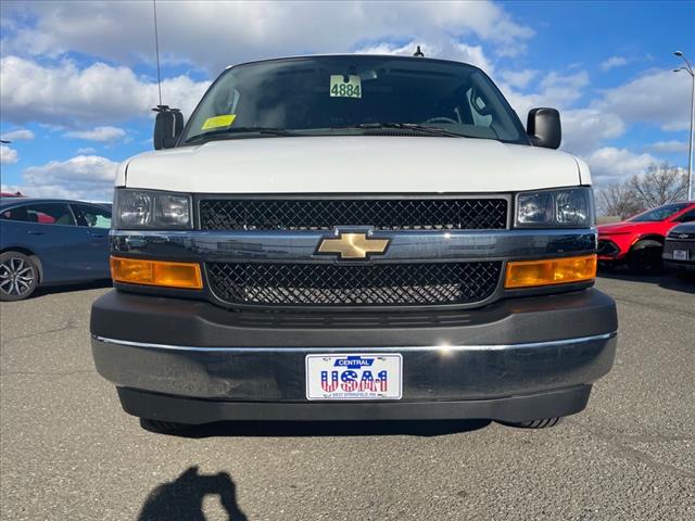 2025 Chevrolet Express 2500