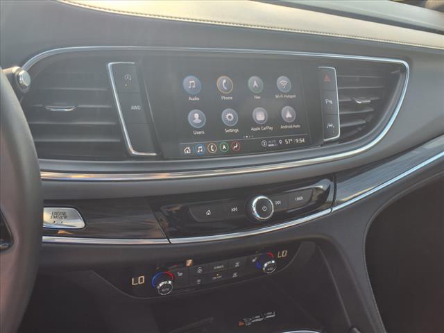 2022 Buick Enclave Essence