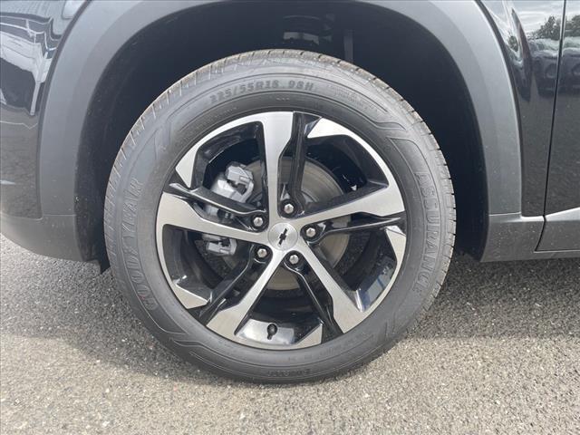 2025 Chevrolet Trax RS