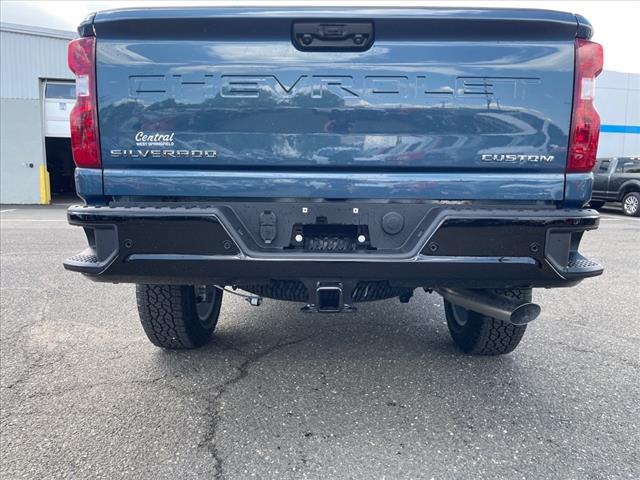 2025 Chevrolet Silverado 2500HD Custom