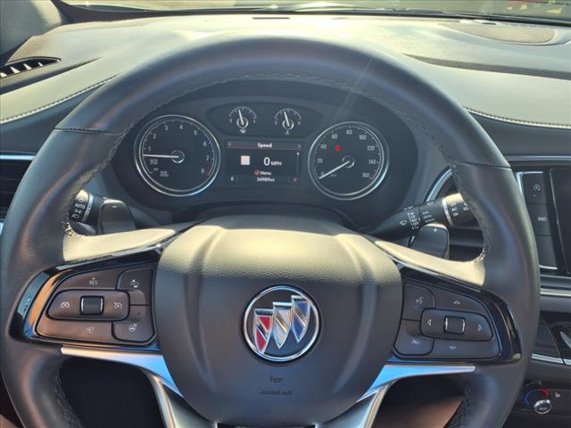 2022 Buick Enclave Essence
