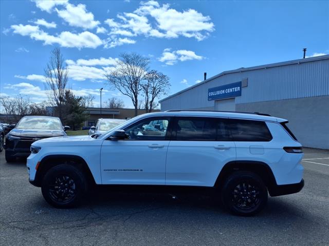 2023 Jeep Grand Cherokee L Laredo
