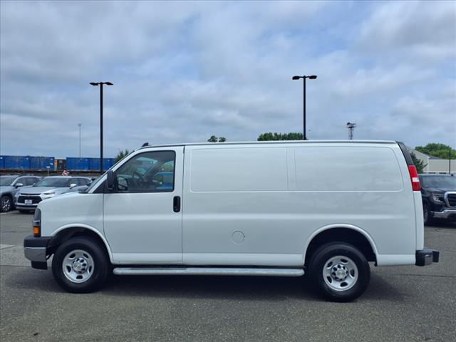 2023 Chevrolet Express 2500