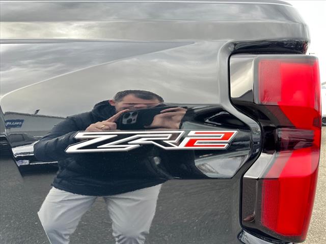2025 Chevrolet Colorado ZR2