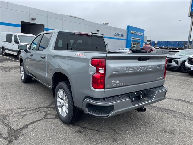2025 Chevrolet Silverado 1500 Custom