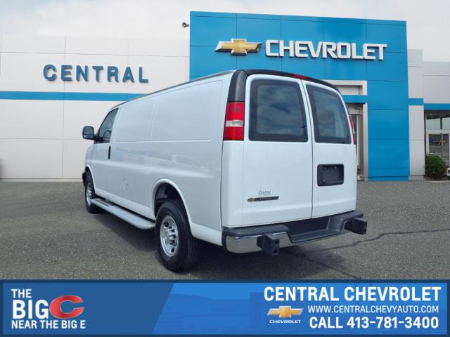 2023 Chevrolet Express 2500