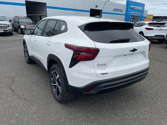 2025 Chevrolet Trax RS
