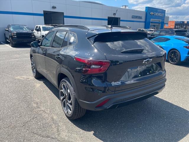 2025 Chevrolet Trax RS