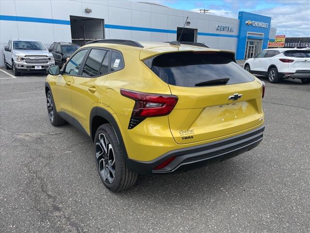 2025 Chevrolet Trax RS