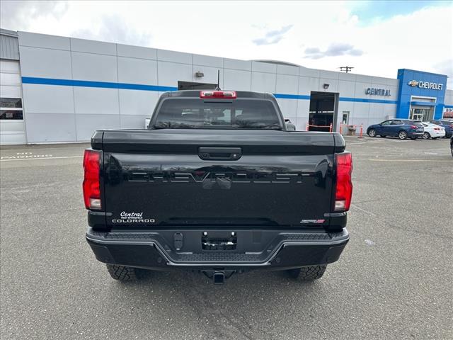 2025 Chevrolet Colorado ZR2
