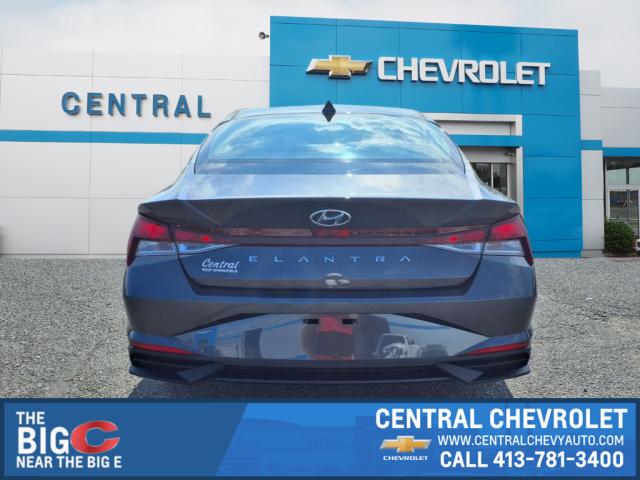 2021 Hyundai ELANTRA SEL