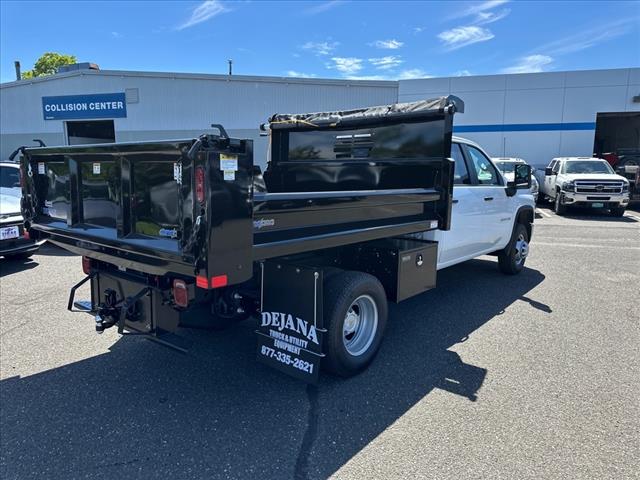 2025 Chevrolet Silverado 3500HD CC Work Truck