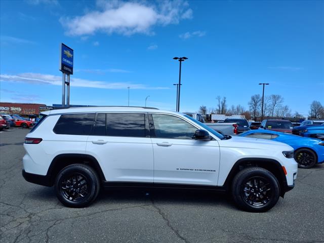 2023 Jeep Grand Cherokee L Laredo