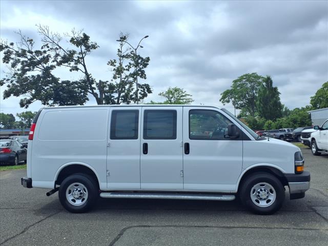 2023 Chevrolet Express 2500
