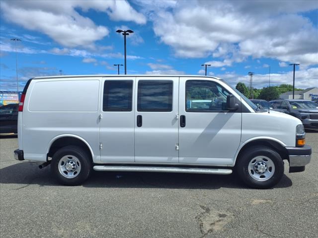 2023 Chevrolet Express 2500