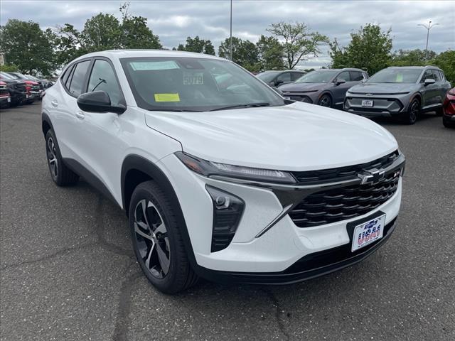 2025 Chevrolet Trax RS