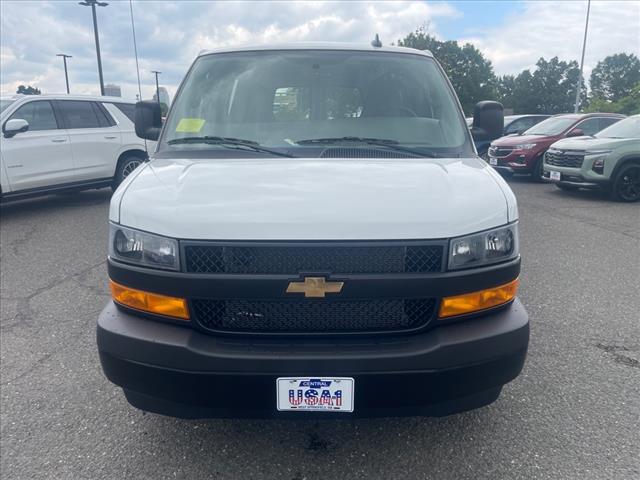 2025 Chevrolet Express 2500