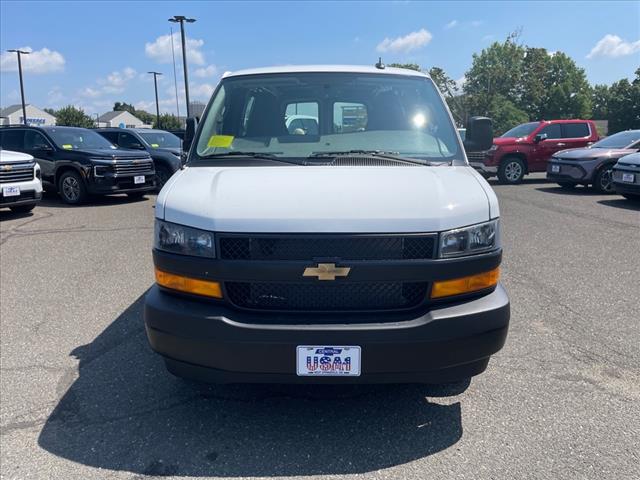 2025 Chevrolet Express 2500