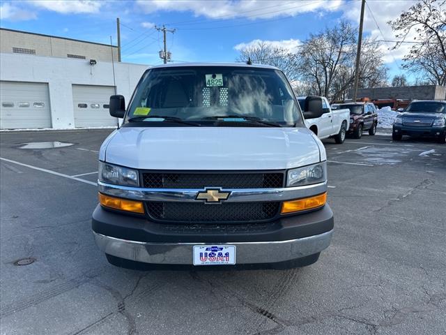 2025 Chevrolet Express 2500
