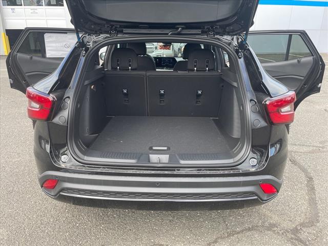 2025 Chevrolet Trax RS