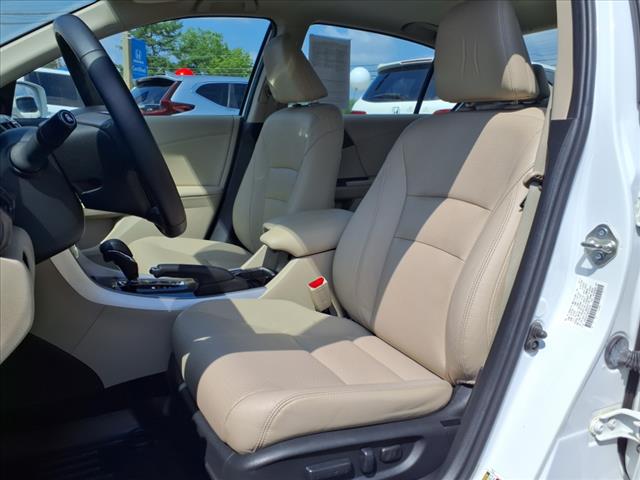 2016 Honda Accord EX-L w/Navigation and Honda Sensing