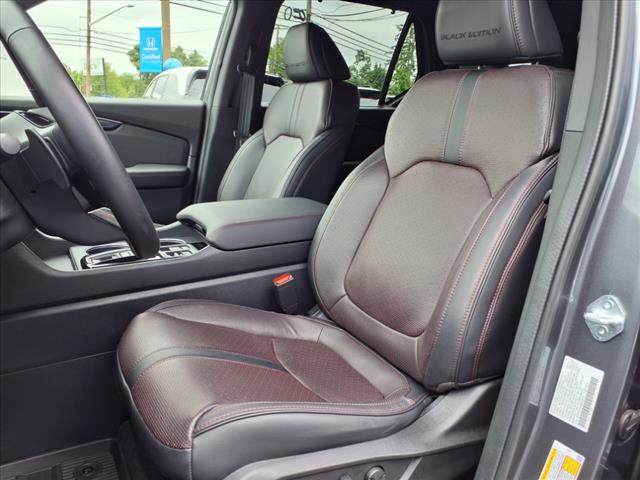 2025 Honda Pilot Black Edition