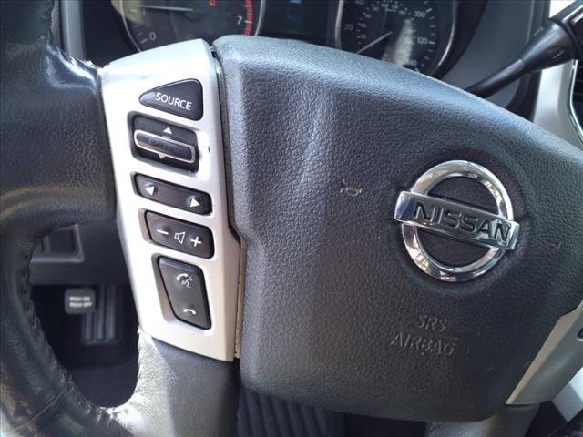 2017 Nissan Titan SV