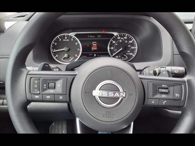 2025 Nissan Pathfinder S
