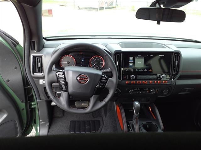 2025 Nissan Frontier 