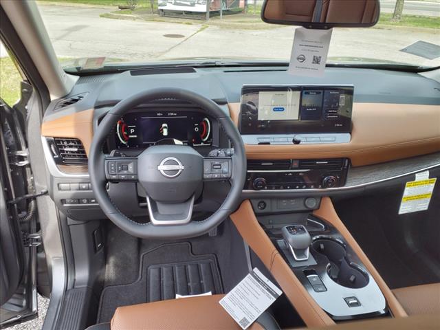 2025 Nissan Rogue Platinum