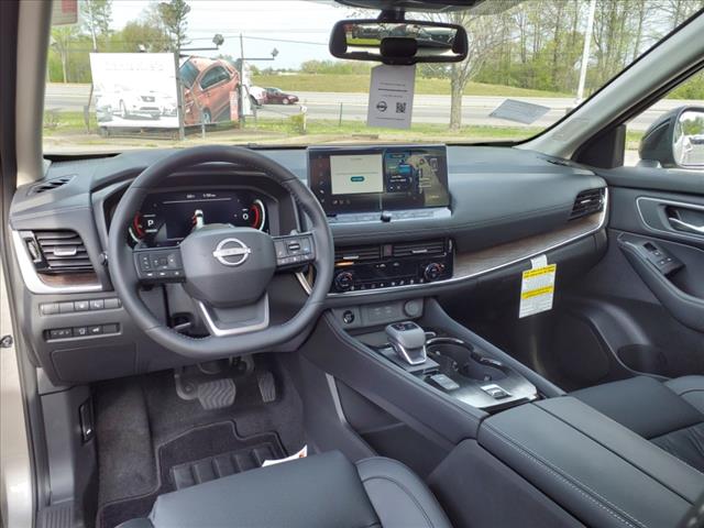 2025 Nissan Rogue Platinum