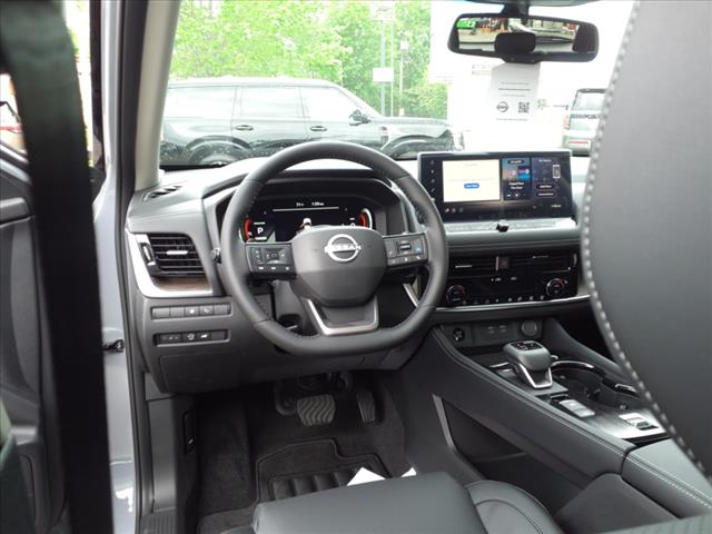 2025 Nissan Rogue Platinum