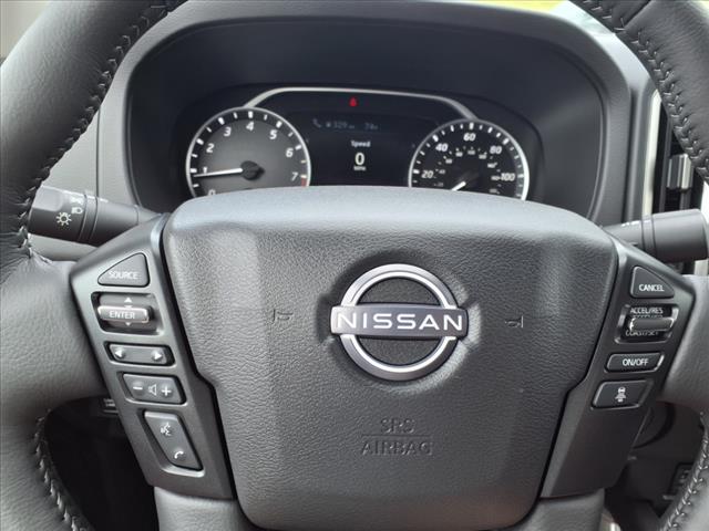2025 Nissan Frontier SV