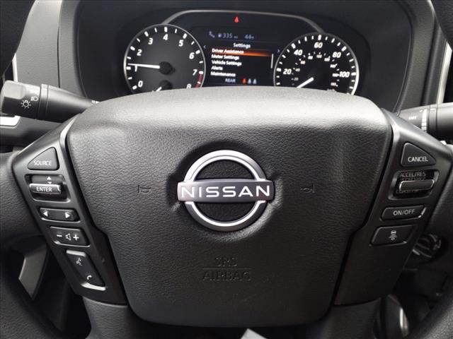 2025 Nissan Frontier SV