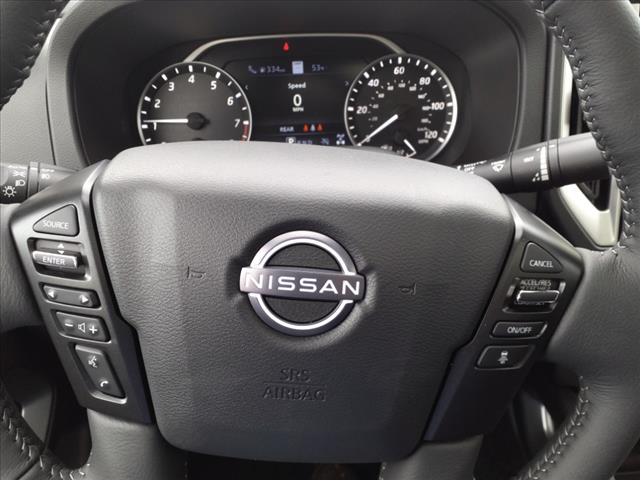 2025 Nissan Frontier SL