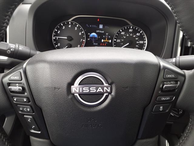2025 Nissan Frontier SL