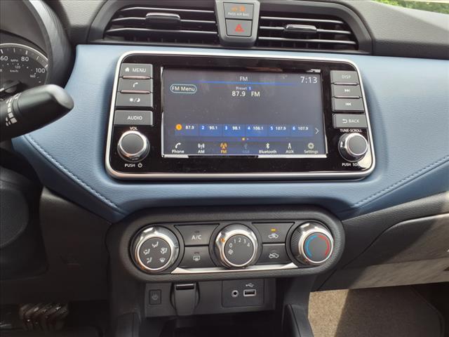 2025 Nissan Versa SV