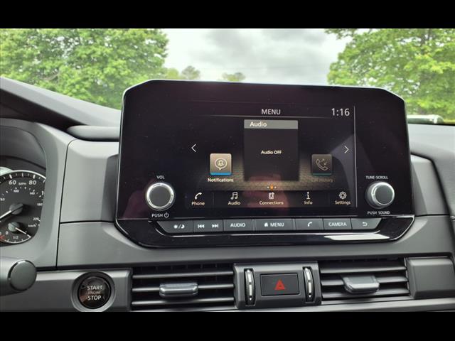 2025 Nissan Pathfinder S