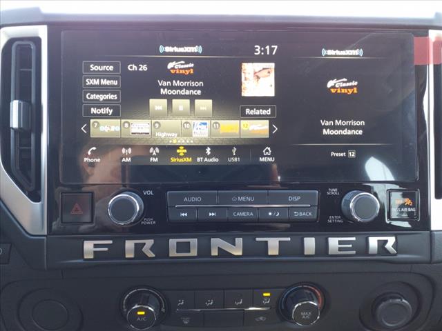 2025 Nissan Frontier SV