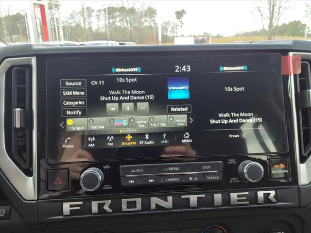 2025 Nissan Frontier SV