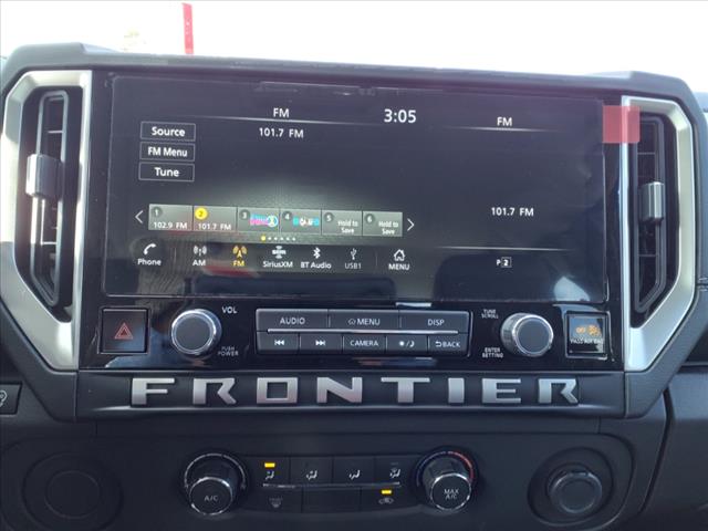 2025 Nissan Frontier SV V6